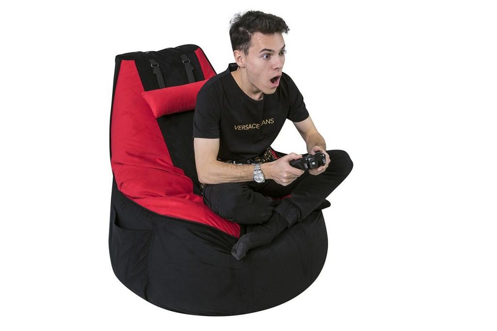 Bean Bag Chairs - Many players prefer to almost lie down when they play in front of their console